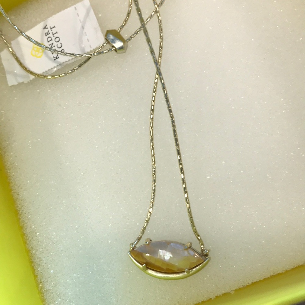 KENDRA SCOTT NWT Meghan Pendant Necklace - Picture 2 of 8